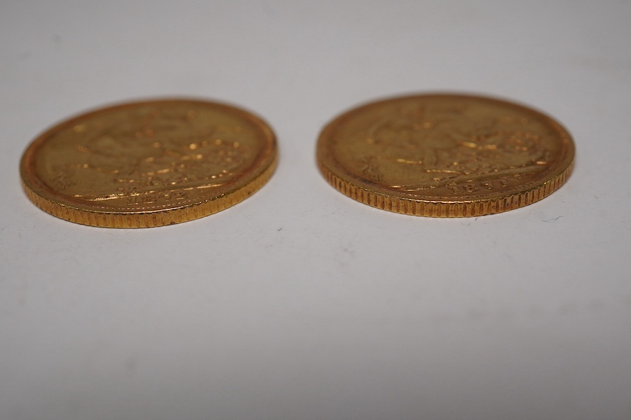 British gold coins, Victoria, two gold sovereigns, 1872, VF and 1871, F (both demounted)